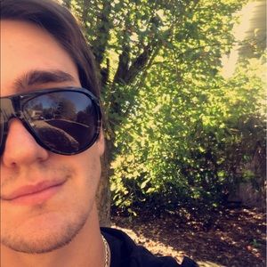 Meet your Posher, Kyle