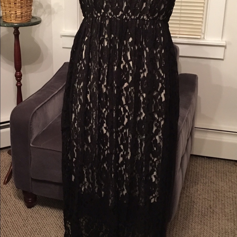 SOLD 🚨💯Torrid Plus Size Glam Lace Dress ! - Picture 7 of 8
