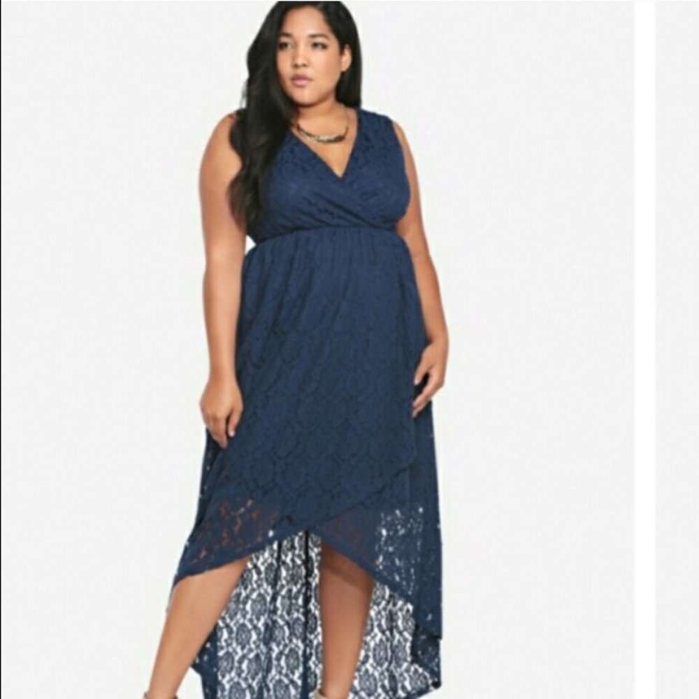 SOLD 🚨💯Torrid Plus Size Glam Lace Dress ! - Picture 8 of 8