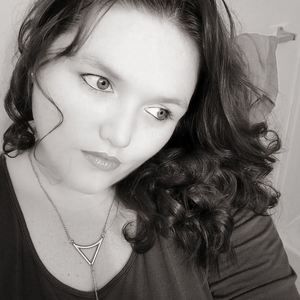 Meet your Posher, Alycia