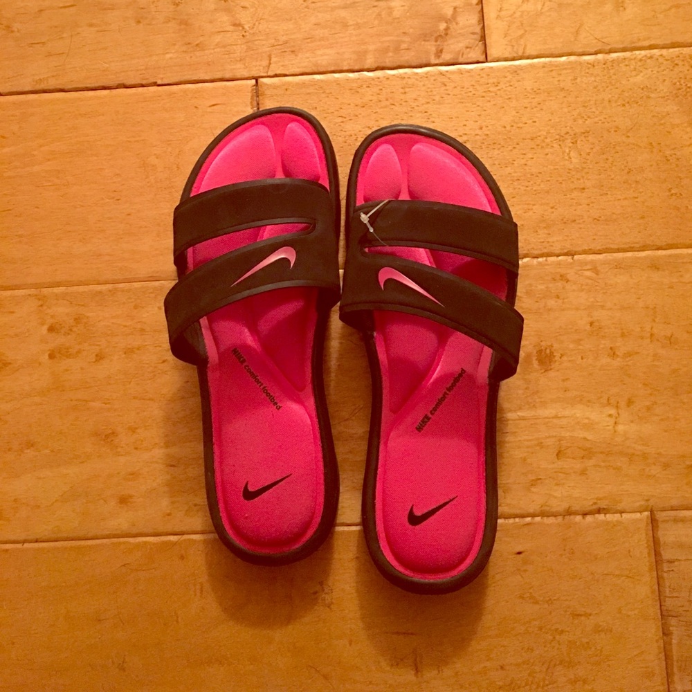 Nike slides
