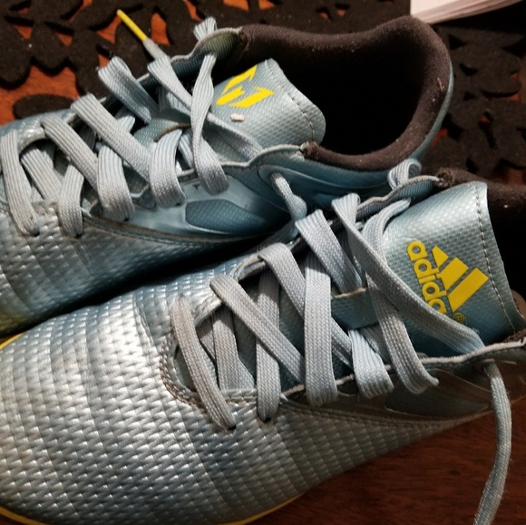 Addidas!!! - Picture 2 of 3