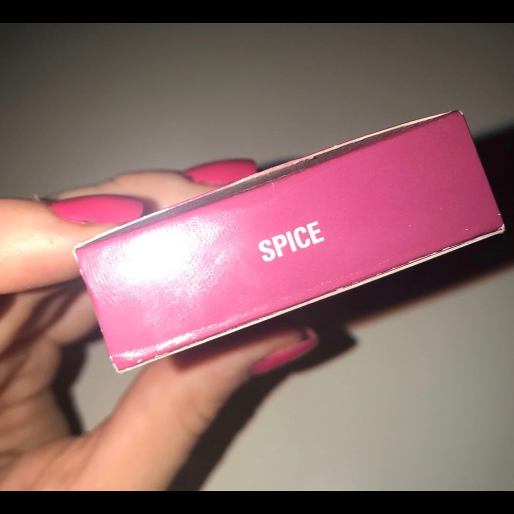 Kylie Jenner lip kit opened but never used! - Picture 2 of 3