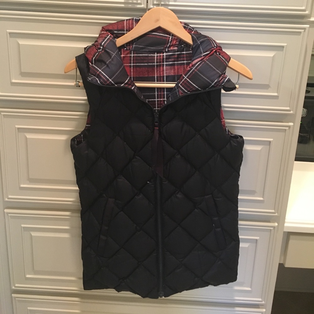 Lululemon reversible down vest.