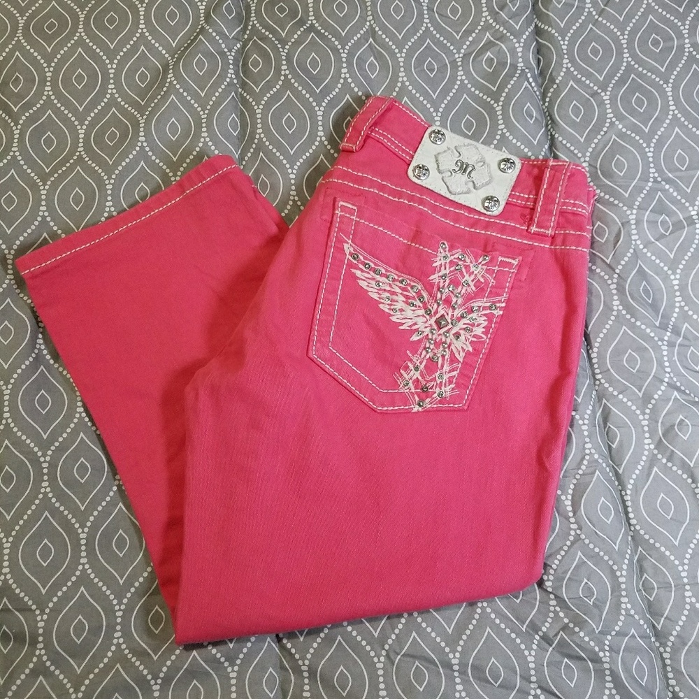 ** SOLD **Miss Me Capris