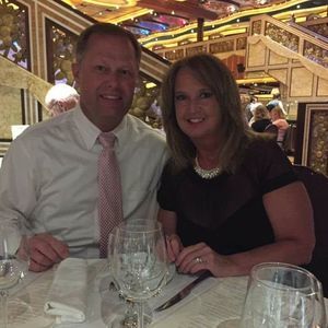 Meet your Posher, Laurie