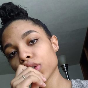 Meet your Posher, Shae