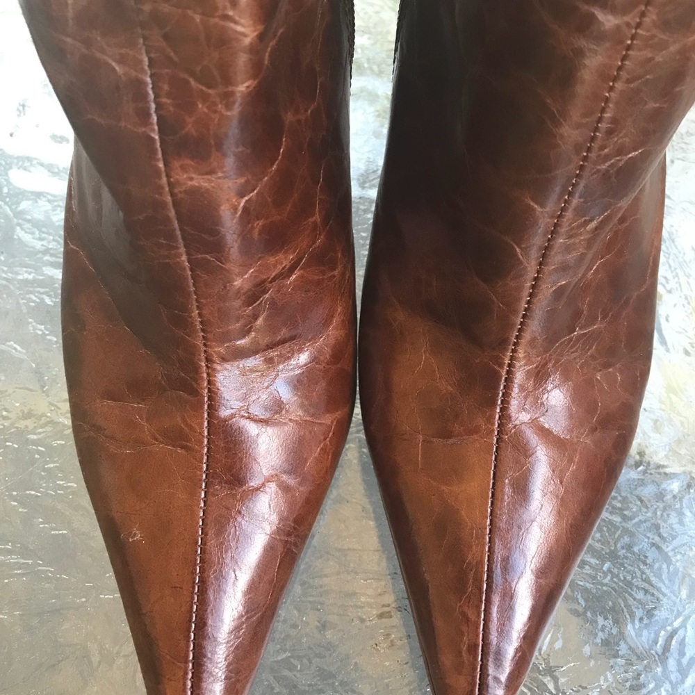 Nine West Brown Ankle Bootie Size 7 1/2 - Picture 2 of 6
