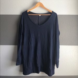 Gap Maternity Sweater in Navy