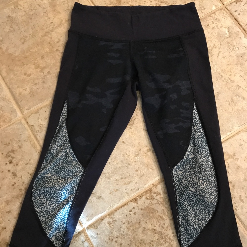 Lulu lemon size 6 leggings