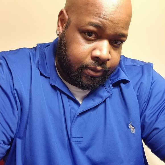 Meet your Posher, Robert - Picture 1 of 1