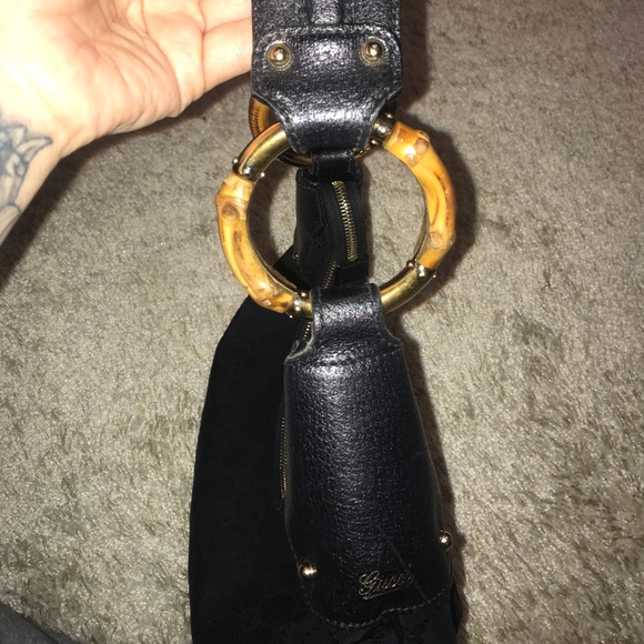 Gucci - Picture 3 of 4