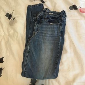 High waist medium wash AE jeans