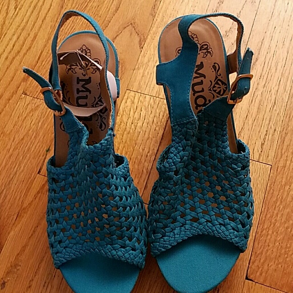 Wedges - Picture 3 of 4