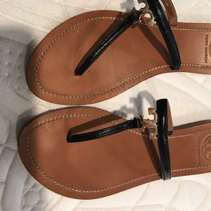 Tory Butch - black and gold