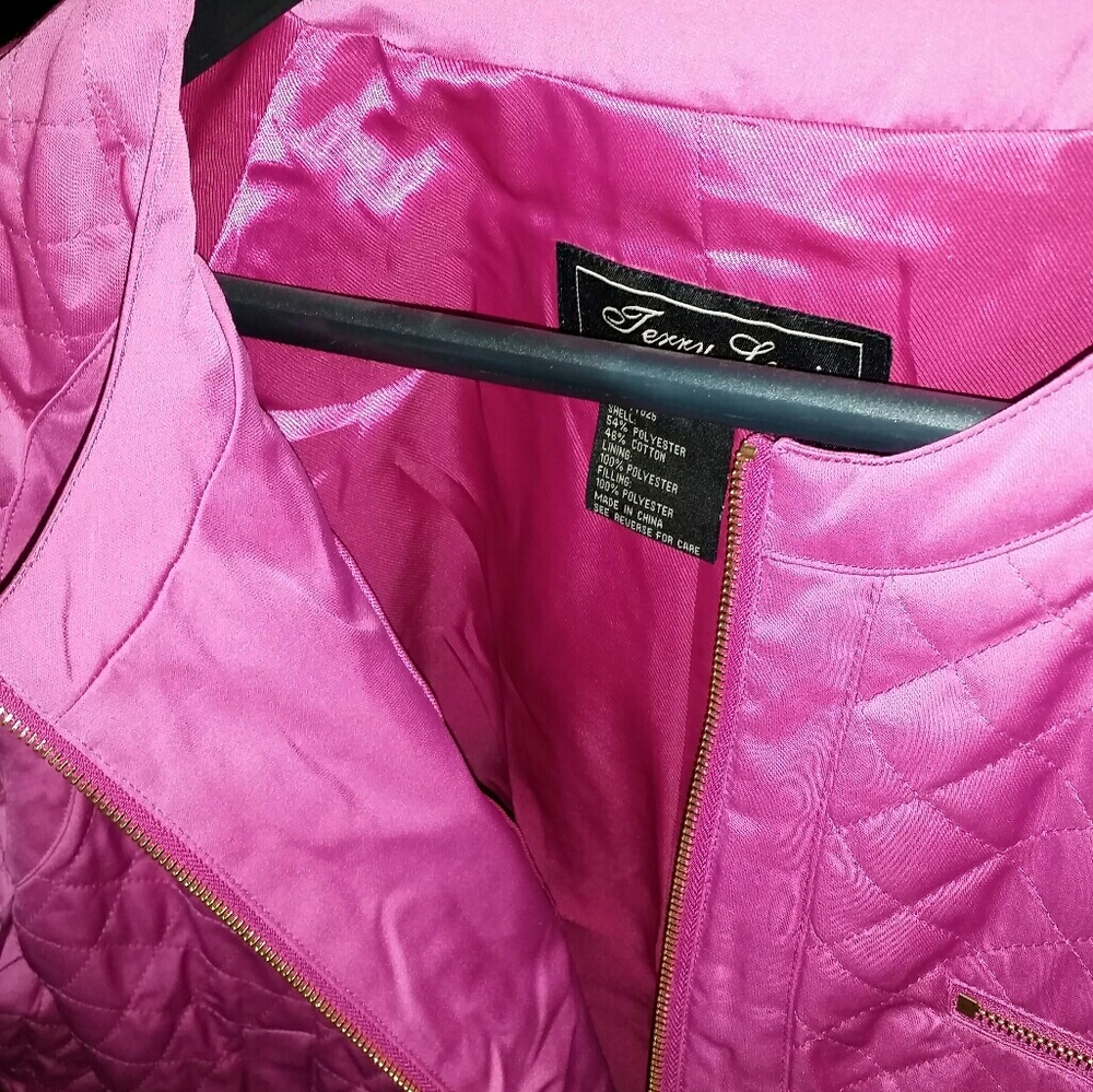 Somewhat Fitted Lightweight Jacket - image 3