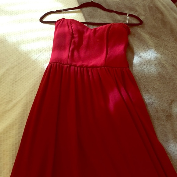 Deep Red Lulu's Maxi - Picture 1 of 2