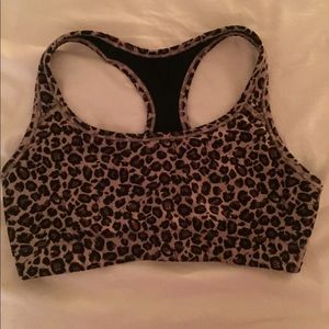 Gap leopard sports bra