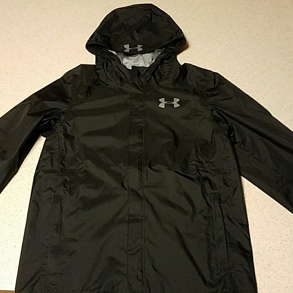 Under Armour boys raincoat