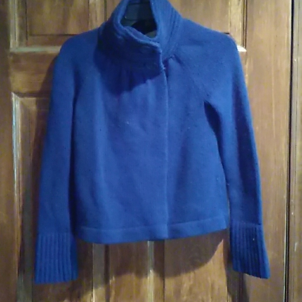 Blue old navy sweater
