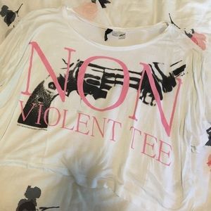 Non violent crop top H&M