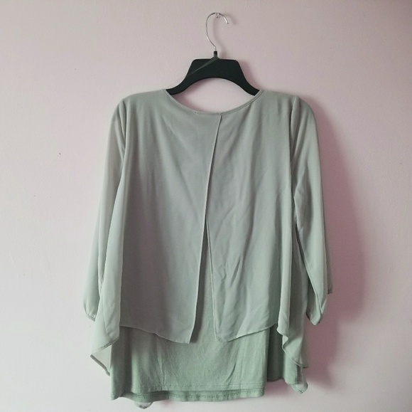 IZ Byer Light Green Flowy Top - Picture 2 of 4