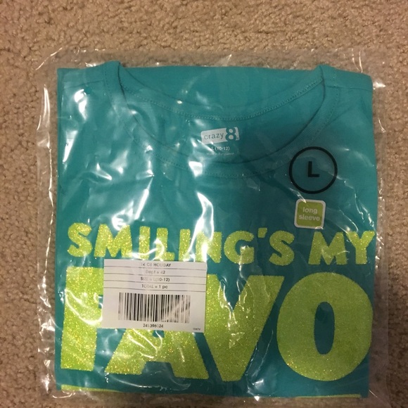 😊SOLD😊!!!! . NWT CRAZY 8 long sleeved t-shirts - Picture 6 of 7