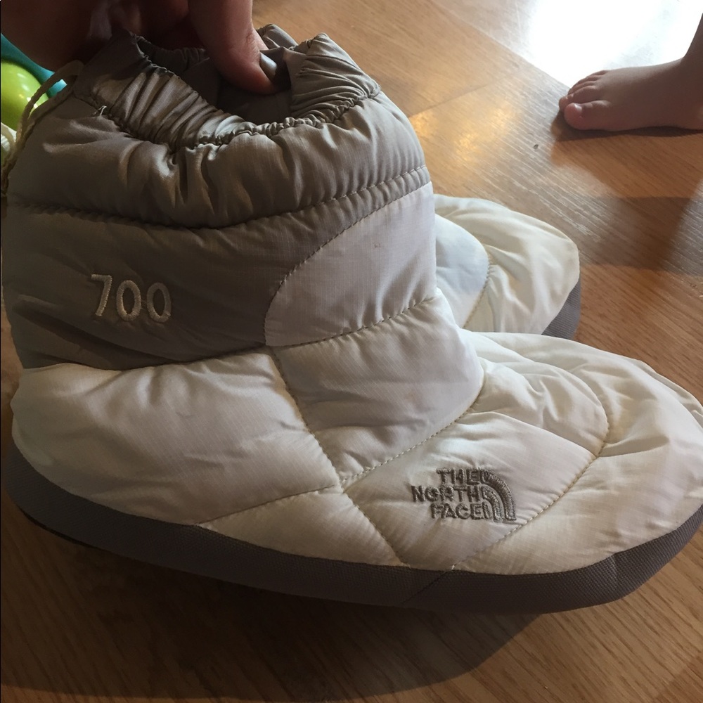 North face boots ✨SOLD✨