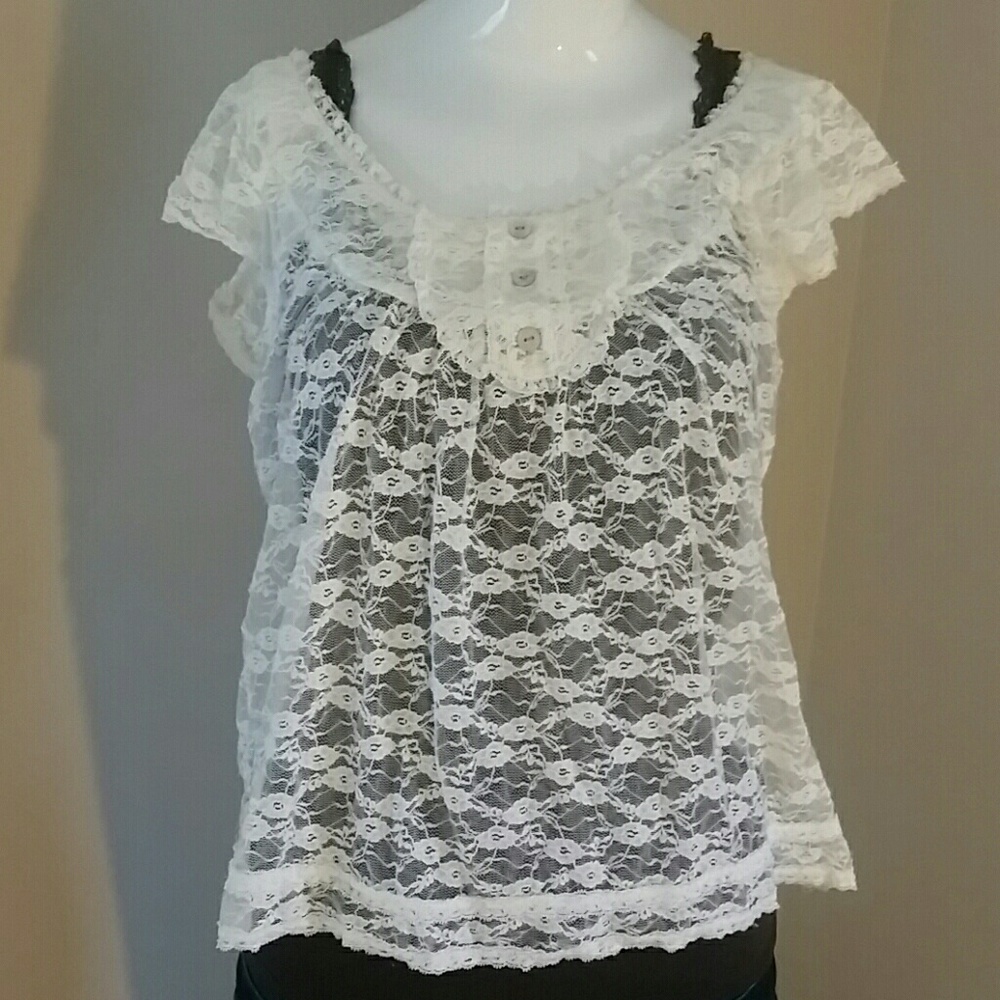 Lace top - Picture 2 of 7