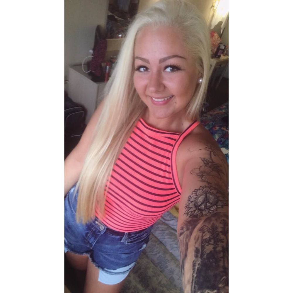 Meet your Posher, Kaytlyn