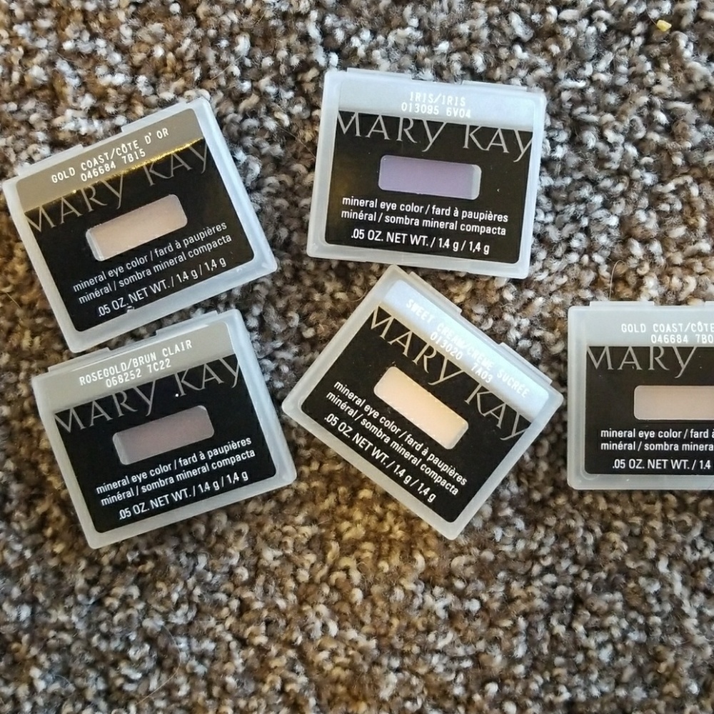 Mary Kay eyeshadow