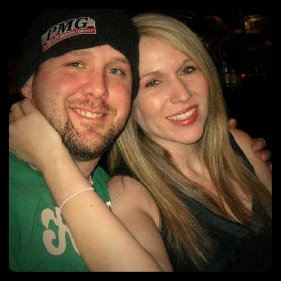 Meet your Posh Ambassador, Jennifer - Picture 1 of 1