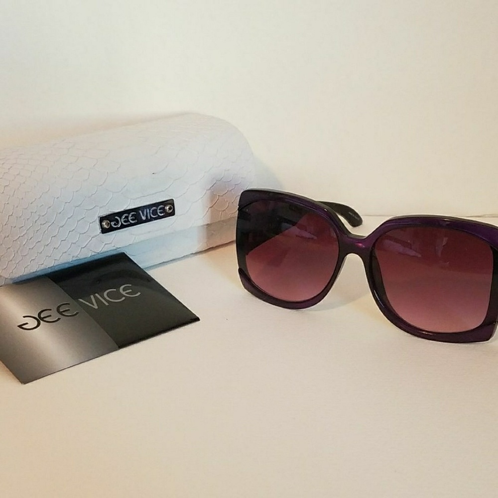 JEE VICE RED HOT Oversized Sunglasses New
