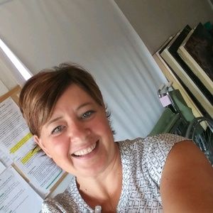 Meet your Posher, Angie