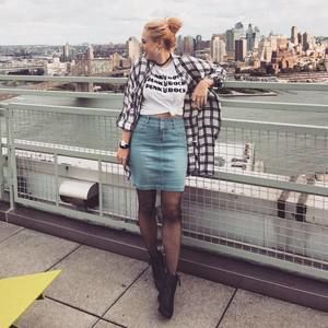 Meet your Posher, Haylee