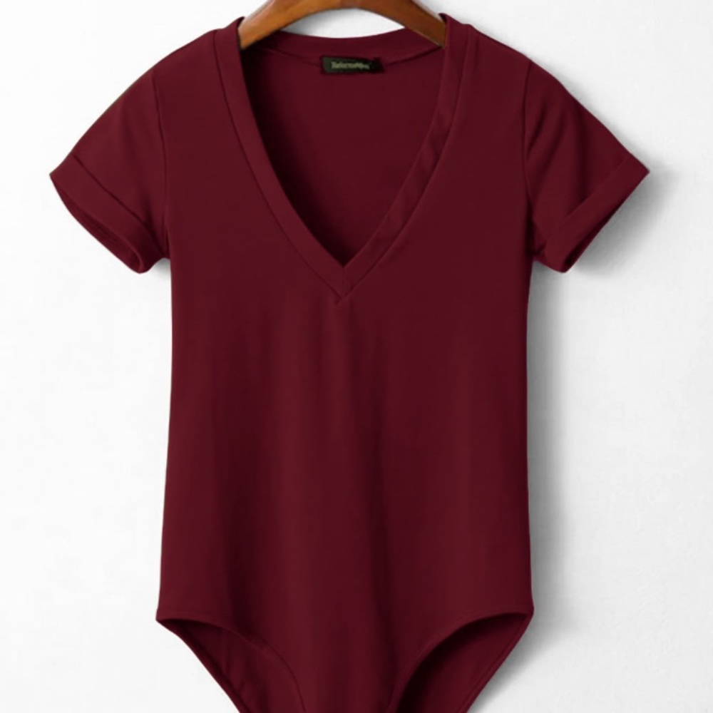 Maroon vneck bodysuit