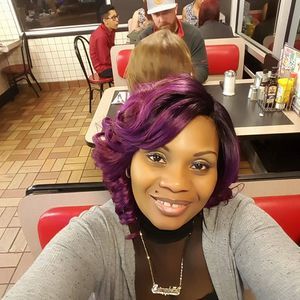 Meet your Posher, Bernadette