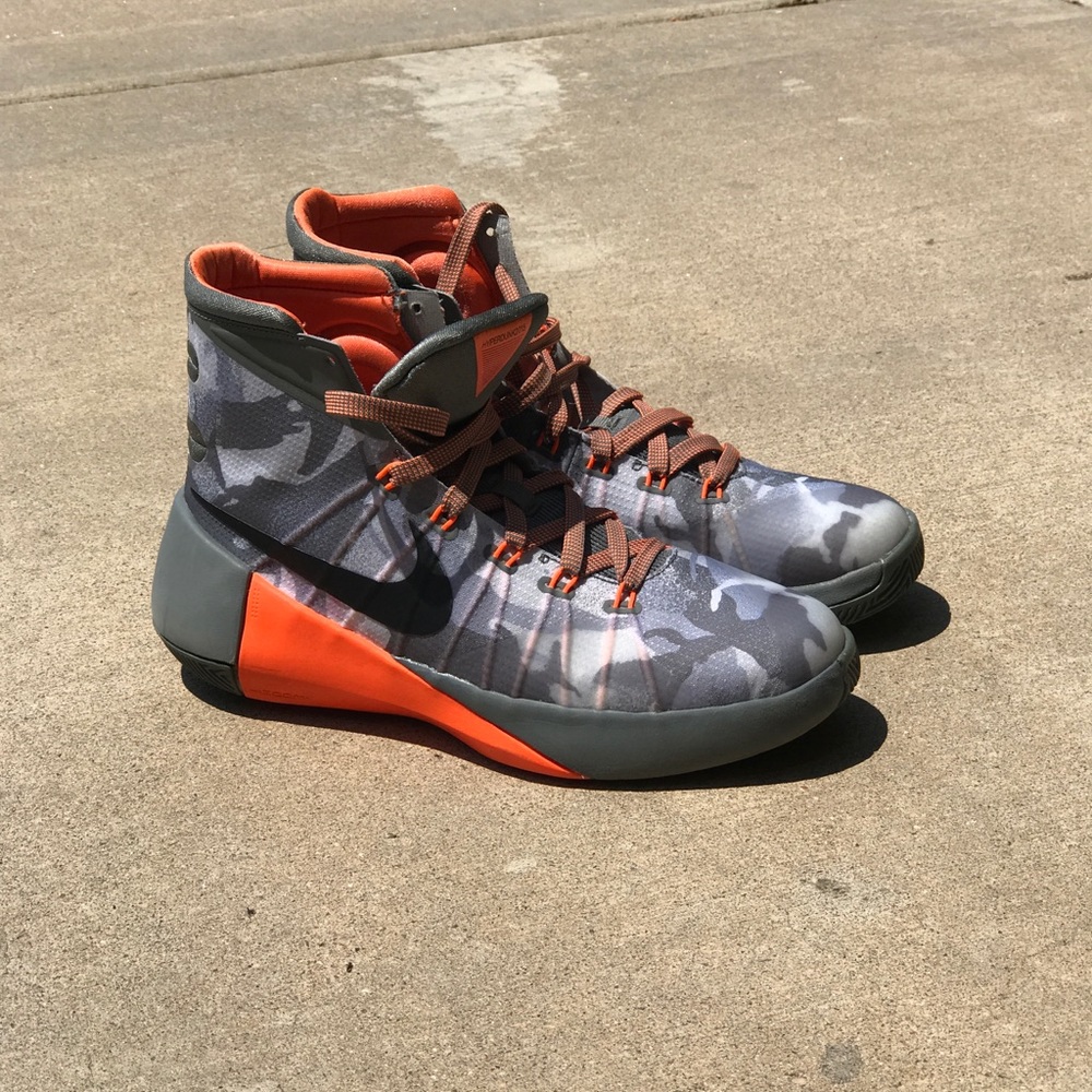 Kobe Nike 2015 hyperdunk basketball shoes