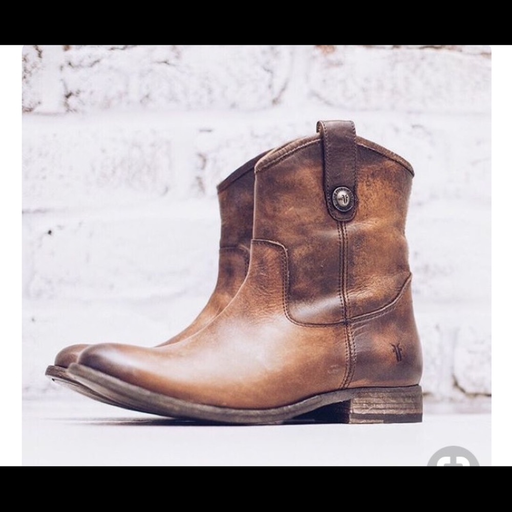 Frye boot