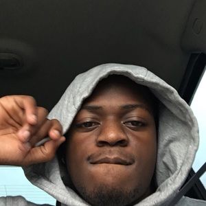 Meet your Posher, Ashton