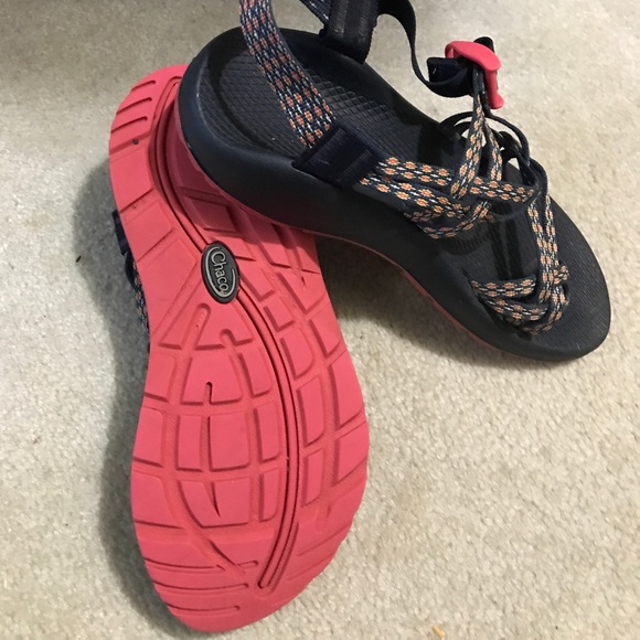 Chacos - Picture 2 of 4