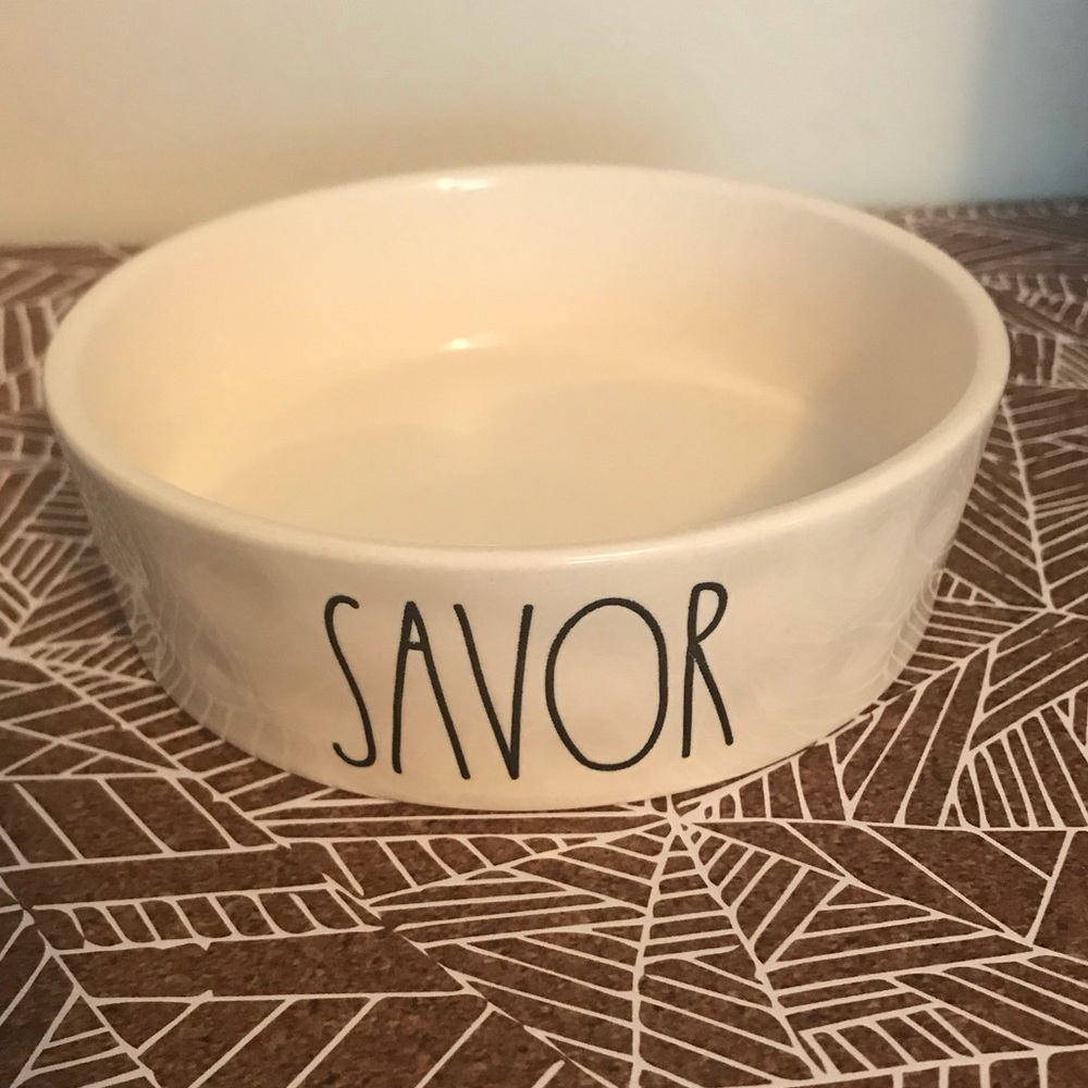 Rae Dunn “Savor” Small Dog/Cat Bowl 🐶🐱