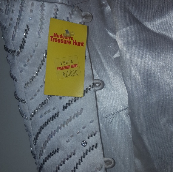 Wedding dress - Picture 4 of 5