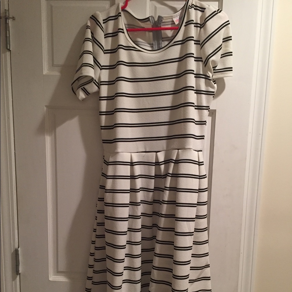 Lularoe Amelia XL
