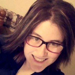 Meet your Posher, Madolyn