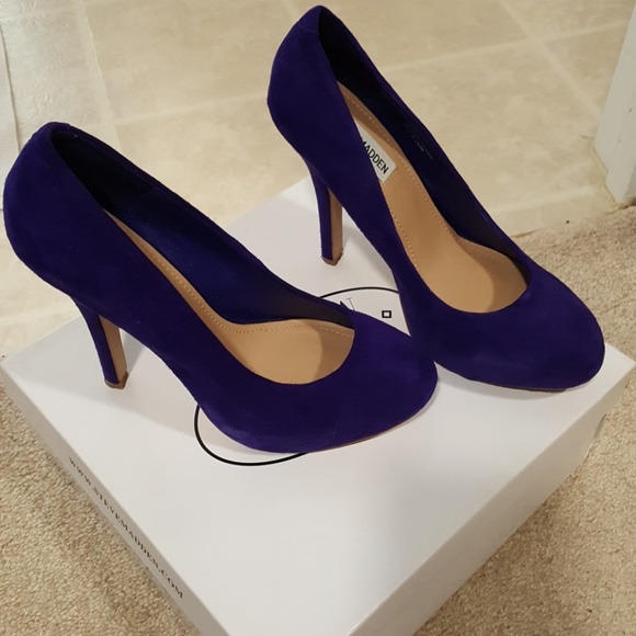 Women heels - Picture 2 of 3