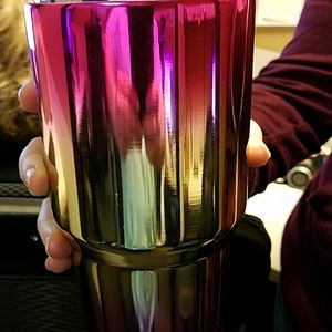 Meet your Posher, Cindi