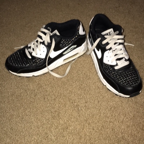 Air max youth 6 fits women’s 7.5 great condition - Picture 1 of 1