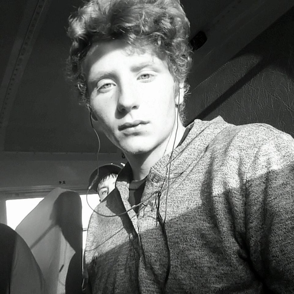 Meet your Posher, Zach - Picture 1 of 1