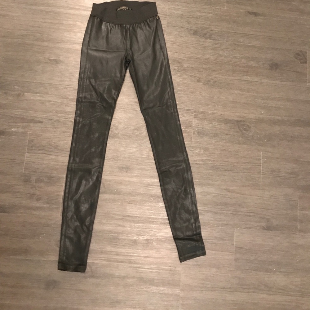 CoatedBlack Denim Super Skinny